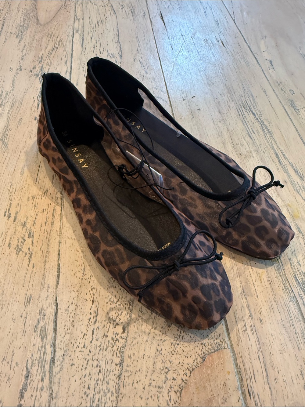 Sinsay ‘Sheer Leopard Ballet Flats’